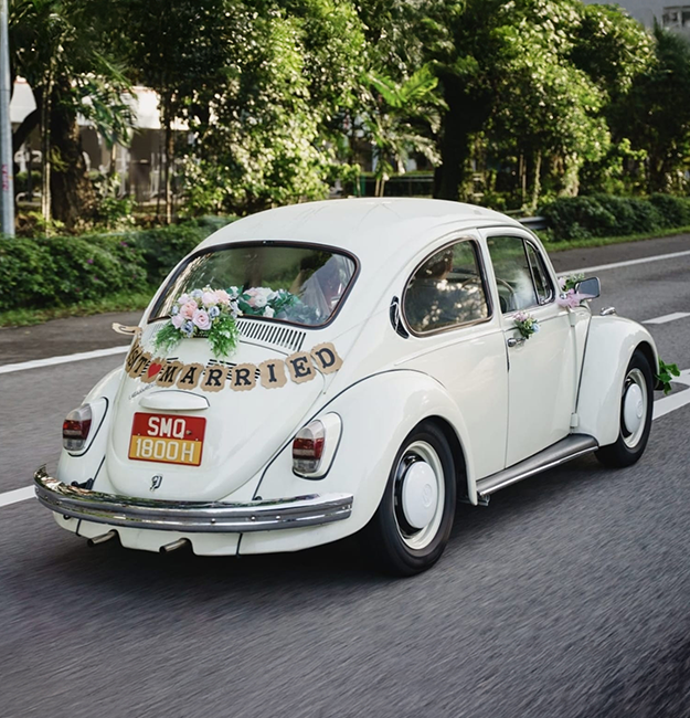 2-seater-volkswagen-beetle-car-ah-huat-1800